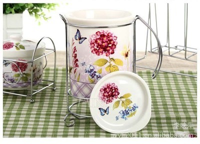 熱賣陶瓷筷子筒 提升廚房美感的實用選擇