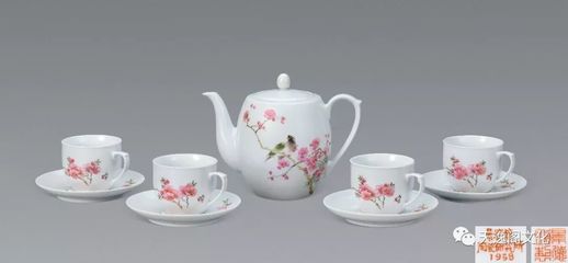 劉雨岑瓷畫的藝術(shù)風(fēng)格與日用陶瓷制品的市場(chǎng)銷售