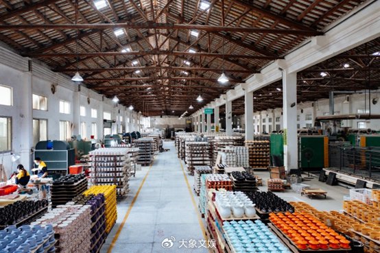 跨境電商助推外貿增長，全托管模式助力日用陶瓷制品走向全球